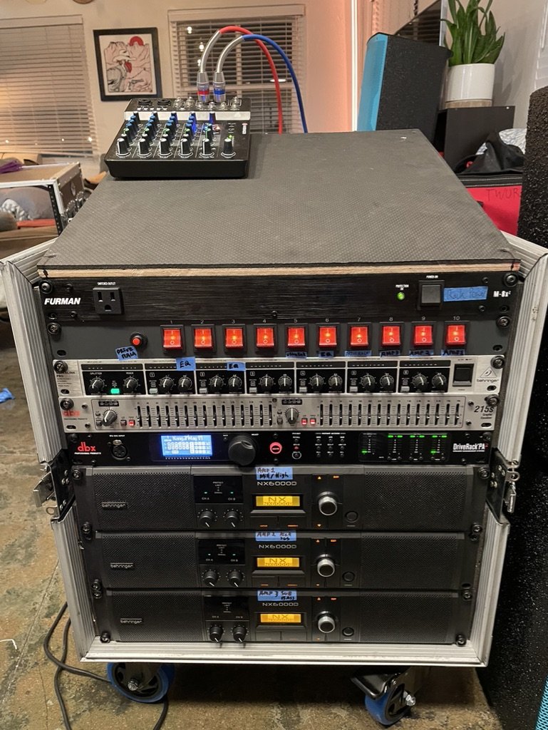 Audio processing rack in a flight case